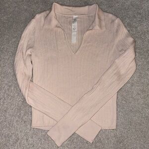 lululemon Ribbed Merino Wool-Blend
Collared Sweater